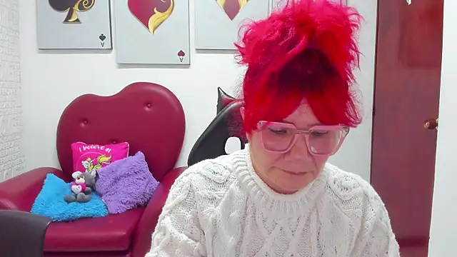 Snapshot of Salomeediaz_ chatting on 12/18/25, 08:59 Salomeediaz online show from 12/18/25, 08:59