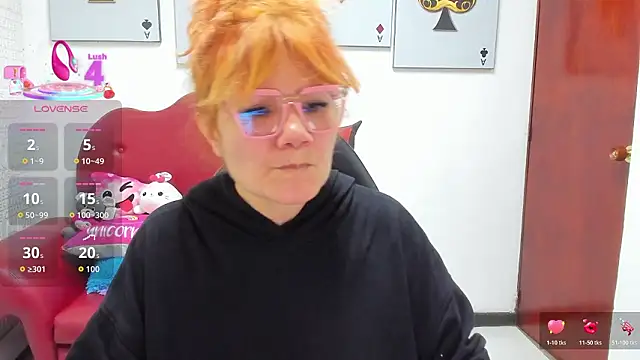 Snapshot of Salomeediaz_ chatting on 02/19/26, 09:11 Salomeediaz online show from 02/19/26, 09:11