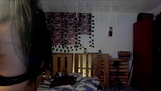 Snapshot of nicole_volkov chatting on 11/26/25, 06:58 nicole volkov online show from 11/26/25, 06:58