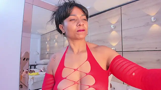 martina touss online show from 11/01/25, 11:56