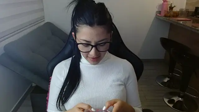 Charlotte cute18 online show from 02/14/26, 02:41