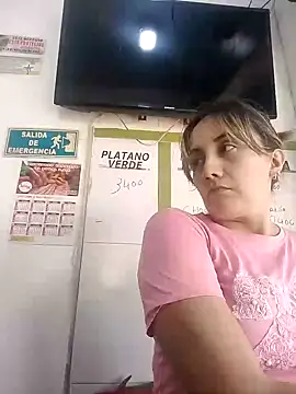 Snapshot of Isabel23zr chatting on 01/27/25, 09:22 Isabel23zr online show from 01/27/25, 09:22