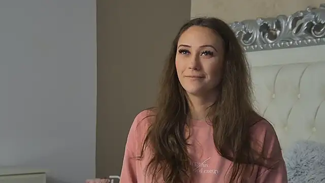 AliceMunro online show from 11/04/25, 05:01