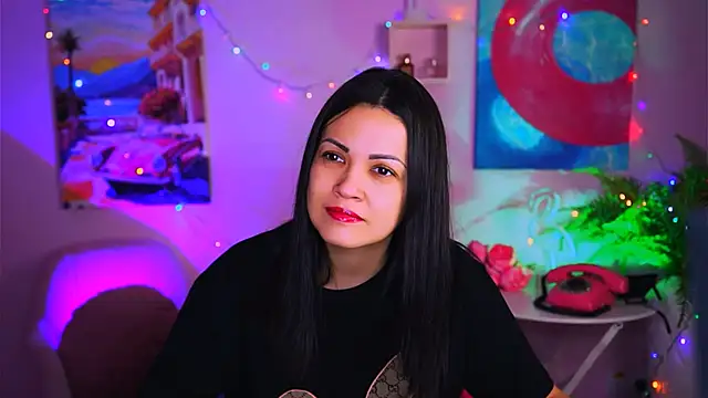 Snapshot of KarolinaRobinson chatting on 01/11/25, 11:56 KarolinaRobinson online show from 01/11/25, 11:56