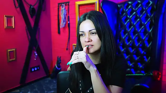 Snapshot of KarolinaRobinson chatting on 02/22/25, 03:14 KarolinaRobinson online show from 02/22/25, 03:14