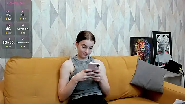 Snapshot of Stacey_Brown chatting on 12/09/24, 05:18 Stacey Brown online show from 12/09/24, 05:18