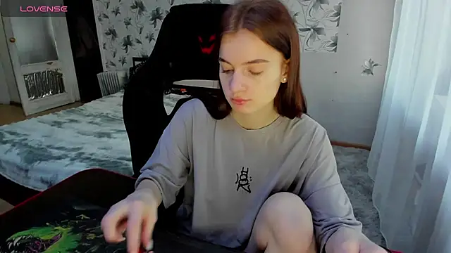 Snapshot of Stacey_Brown chatting on 01/20/25, 10:37 Stacey Brown online show from 01/20/25, 10:37