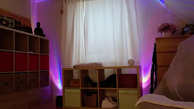 Snapshot of ilucyme chatting on 03/06/25, 12:19 ilucyme online show from 03/06/25, 12:19