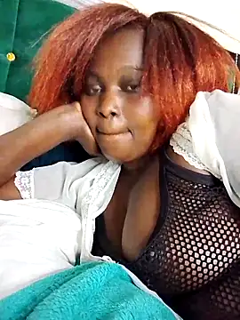 melaninebony1 online show from 02/10/26, 12:04