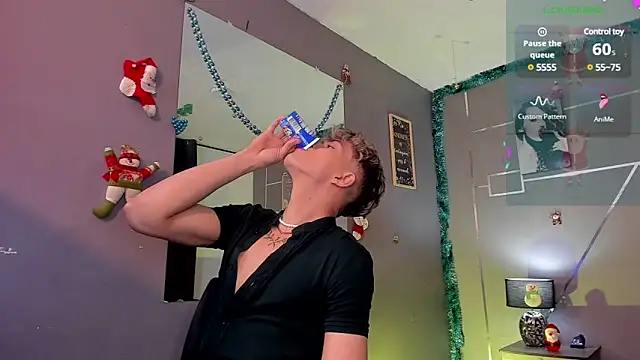 Snapshot of ANDRIUS_24 chatting on 12/19/24, 12:12 ANDRIUS 24 online show from 12/19/24, 12:12