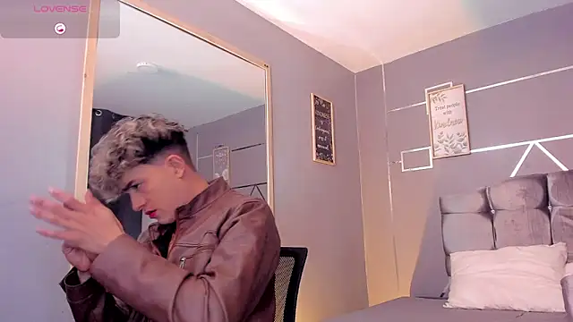 Snapshot of ANDRIUS_24 chatting on 01/19/25, 01:22 ANDRIUS 24 online show from 01/19/25, 01:22