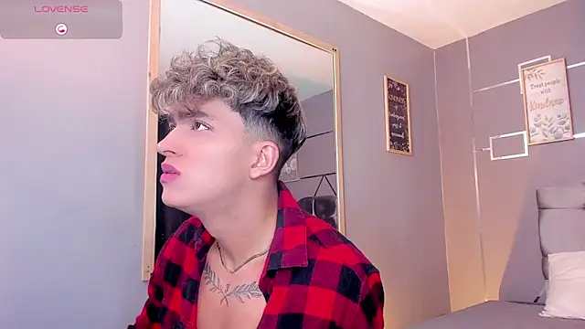 Snapshot of ANDRIUS_24 chatting on 01/19/25, 04:57 ANDRIUS 24 online show from 01/19/25, 04:57