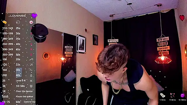 Snapshot of ANDRIUS_24 chatting on 11/19/25, 09:48 ANDRIUS 24 online show from 11/19/25, 09:48