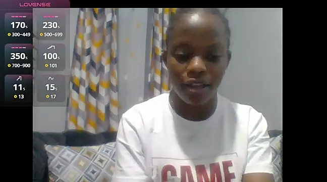 Petite 254 online show from 03/17/25, 04:33