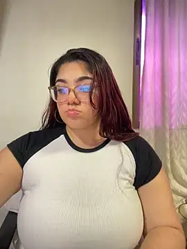 KathyGonzalez online show from 09/29/25, 04:34