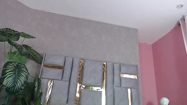 Snapshot of JuliaRose_ks chatting on 09/22/25, 12:29 JuliaRose ks online show from 09/22/25, 12:29
