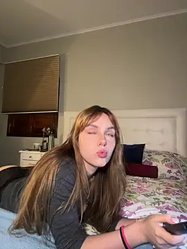 AlinaCarter online show from 12/19/24, 12:34