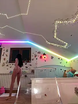 Snapshot of SelenaBee chatting on 03/04/26, 08:31 SelenaBee online show from 03/04/26, 08:31