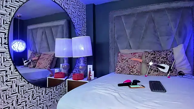 Snapshot of Hotsamantamature chatting on 03/05/25, 07:38 Hotsamantamature online show from 03/05/25, 07:38