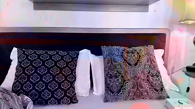 Snapshot of Hotsamantamature chatting on 03/15/25, 07:38 Hotsamantamature online show from 03/15/25, 07:38