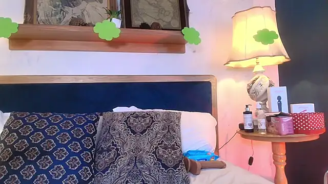 Snapshot of Hotsamantamature chatting on 03/18/25, 01:43 Hotsamantamature online show from 03/18/25, 01:43