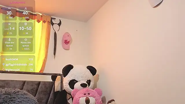 Snapshot of Hotsamantamature chatting on 09/26/25, 05:28 Hotsamantamature online show from 09/26/25, 05:28