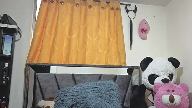 Snapshot of Hotsamantamature chatting on 10/09/25, 09:46 Hotsamantamature online show from 10/09/25, 09:46