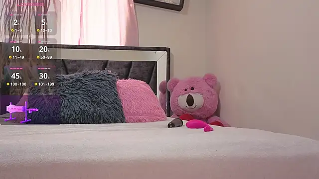 Snapshot of Hotsamantamature chatting on 11/22/25, 04:50 Hotsamantamature online show from 11/22/25, 04:50