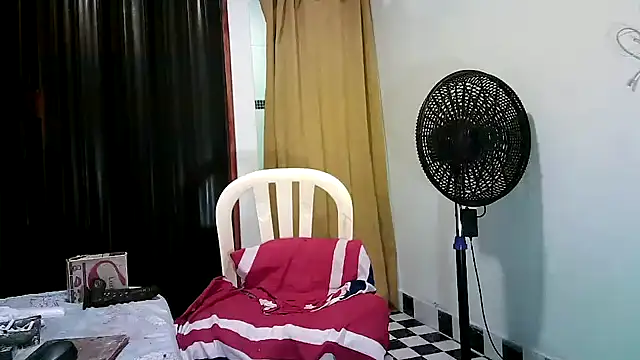kimmiemm online show from 12/28/24, 02:01