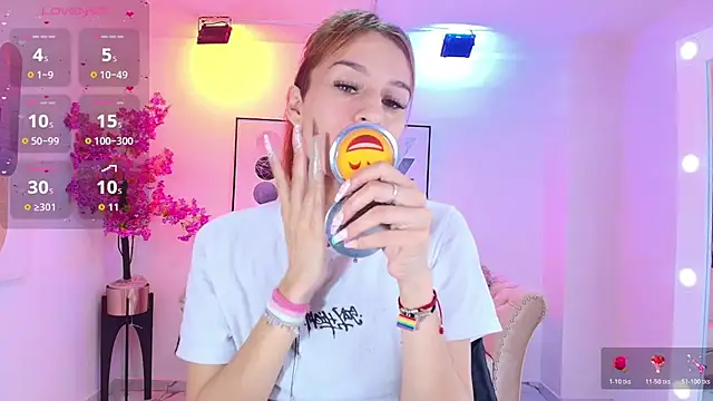 Snapshot of Tamara_slimx chatting on 11/14/25, 04:00 Tamara slimx online show from 11/14/25, 04:00