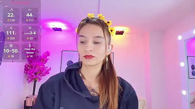 Snapshot of Tamara_slimx chatting on 12/04/25, 04:22 Tamara slimx online show from 12/04/25, 04:22