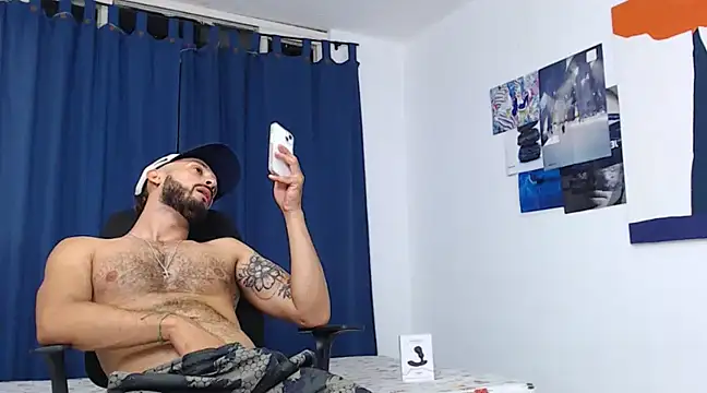 Sanit Di online show from 12/18/24, 09:51