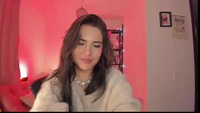 Snapshot of sol__angel chatting on 12/25/24, 10:06 sol angel online show from 12/25/24, 10:06