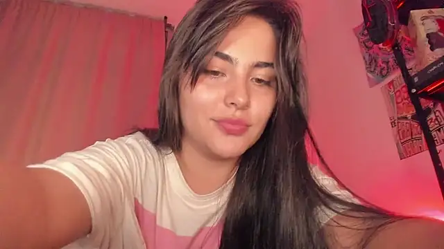 Snapshot of sol__angel chatting on 03/01/25, 07:41 sol angel online show from 03/01/25, 07:41