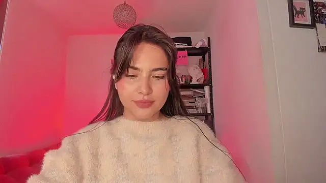 Snapshot of sol__angel chatting on 03/08/25, 06:54 sol angel online show from 03/08/25, 06:54