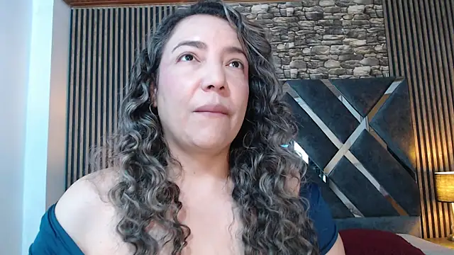 marie hss online show from 11/01/25, 02:08