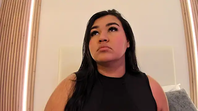 DojaAissha online show from 01/06/26, 11:25