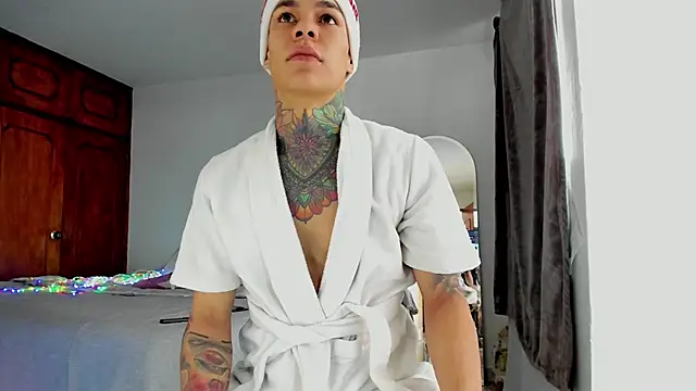 Snapshot of Jordyrodriiguez chatting on 12/24/24, 06:06 Jordyrodriiguez online show from 12/24/24, 06:06