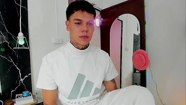 Snapshot of Jordyrodriiguez chatting on 11/01/25, 08:33 Jordyrodriiguez online show from 11/01/25, 08:33