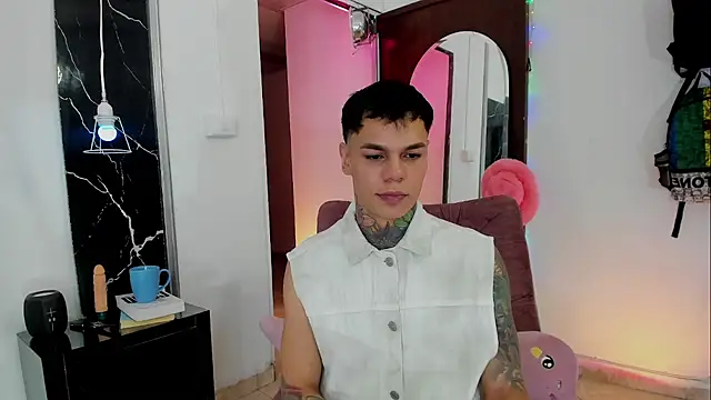 Snapshot of Jordyrodriiguez chatting on 11/07/25, 12:10 Jordyrodriiguez online show from 11/07/25, 12:10