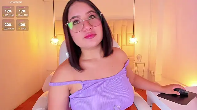 HannaKarson online show from 01/08/25, 11:32