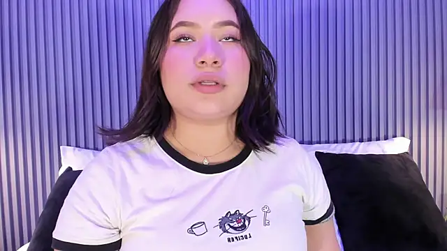 HannaKarson online show from 10/16/25, 11:44