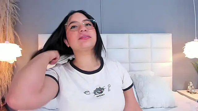 HannaKarson online show from 02/07/26, 11:36