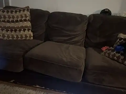 Snapshot of FrankieKentucky chatting on 02/25/26, 10:14 FrankieKentucky online show from 02/25/26, 10:14