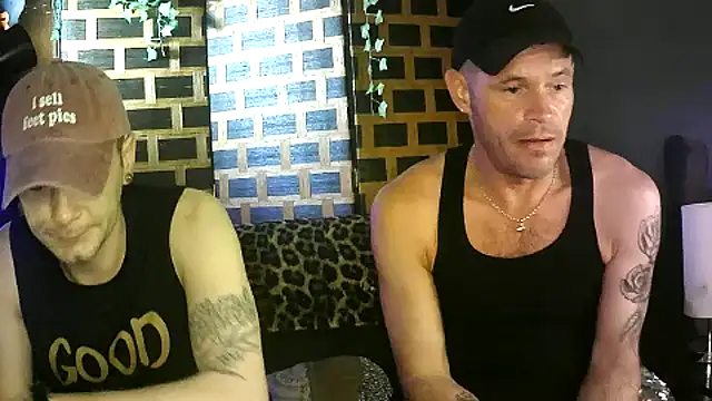 Snapshot of FrankieKentucky chatting on 05/16/26, 10:47 FrankieKentucky online show from 05/16/26, 10:47