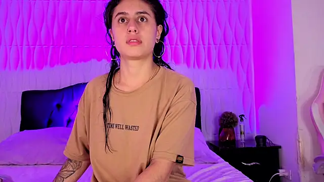 Snapshot of Natasha_Nasty2 chatting on 11/01/25, 08:11 Natasha Nasty2 online show from 11/01/25, 08:11