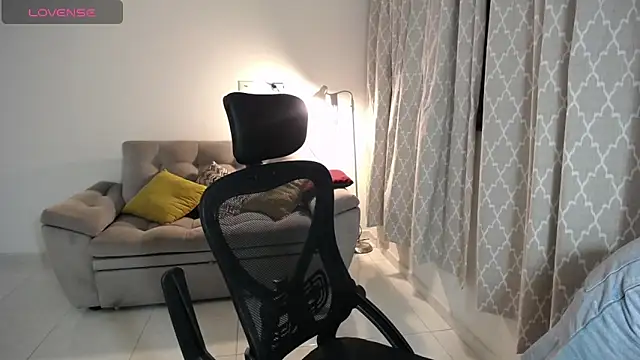 Liissa cute  online show from 02/25/25, 12:14