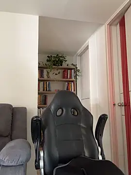 Liissa cute  online show from 02/11/26, 07:19