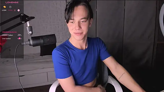 Snapshot of Jerry_Bomb chatting on 12/03/25, 05:00 Jerry Bomb online show from 12/03/25, 05:00