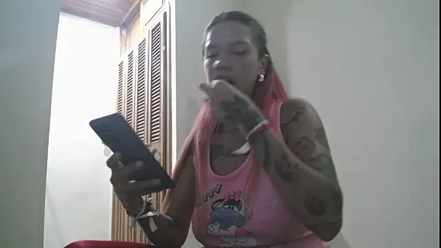 Snapshot of PhiliaShekinah1 chatting on 06/26/26, 03:00 PhiliaShekinah1 online show from 06/26/26, 03:00